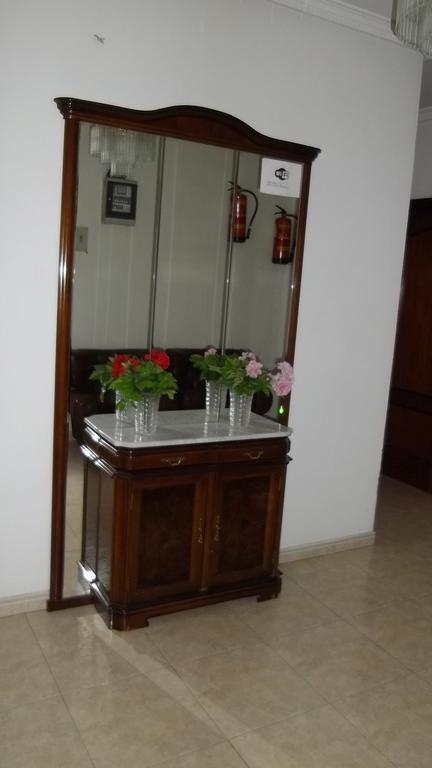 Hostal Rivera - Atocha Μαδρίτη Εξωτερικό φωτογραφία