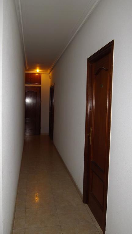 Hostal Rivera - Atocha Μαδρίτη Εξωτερικό φωτογραφία